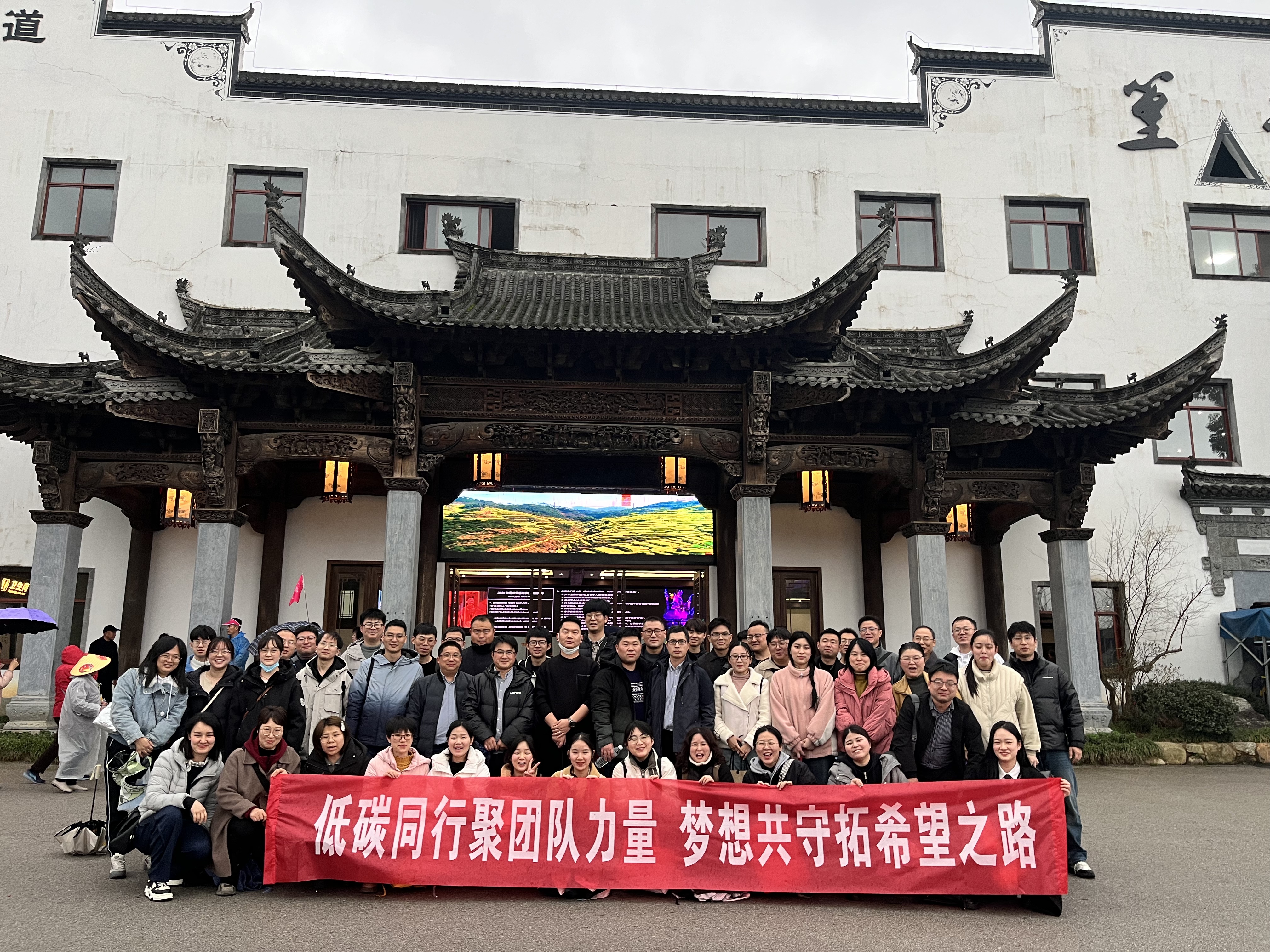 文章附图